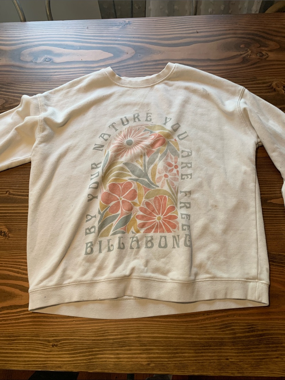 Billabong cream crewneck sweatshirt